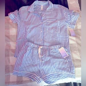 NWT Stars Above Striped Simply Cool Pajama Set - Short Sleeve & Shorts - Size M